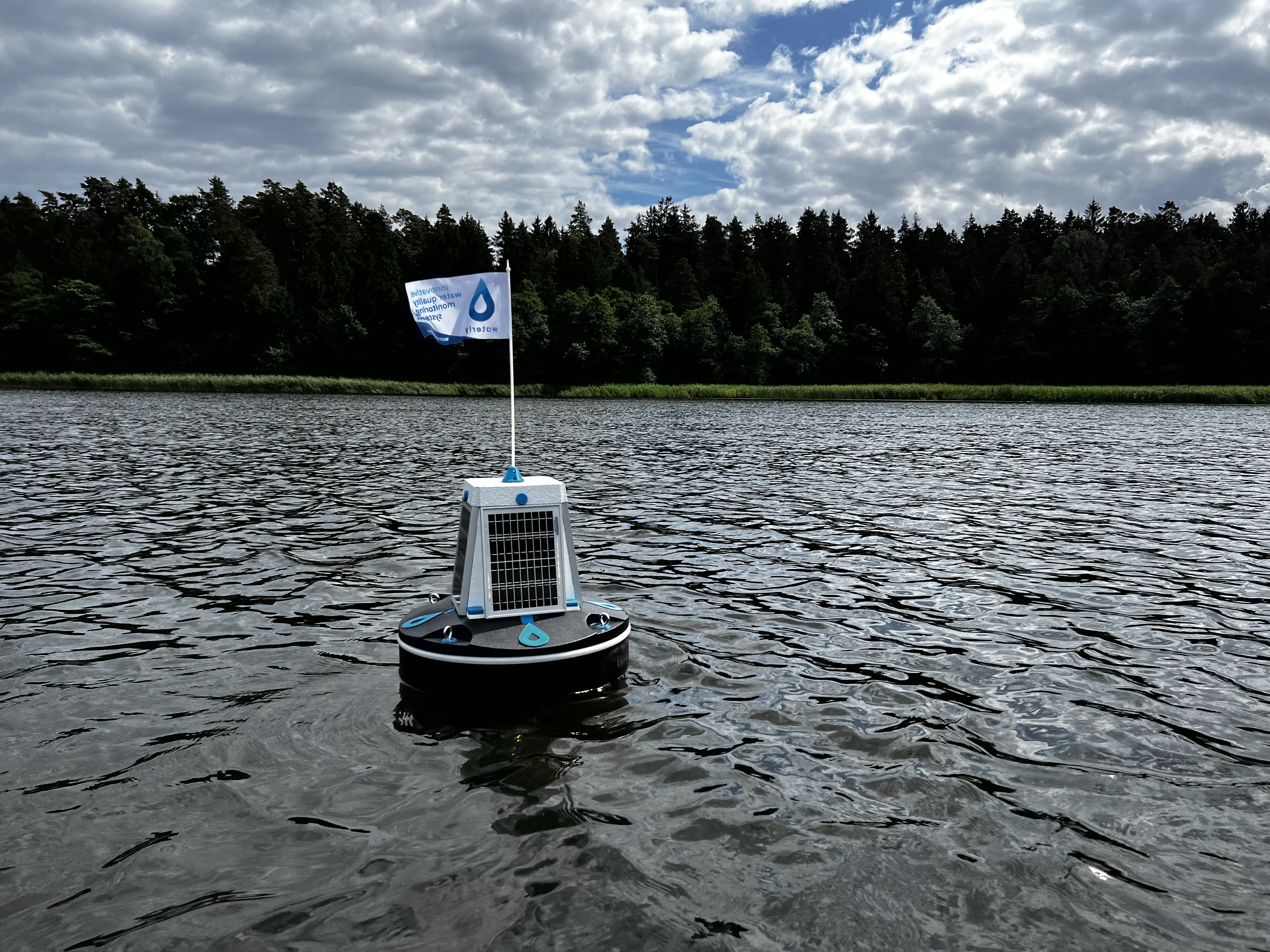 Picture of monitoring buoy